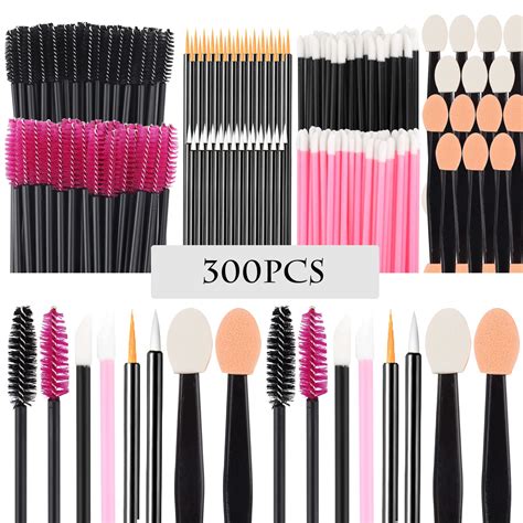 Makeup Brushes, Tools, Applicators .